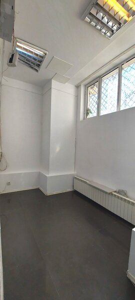 Unirii -Zepter Spatiu comercial  83 mp