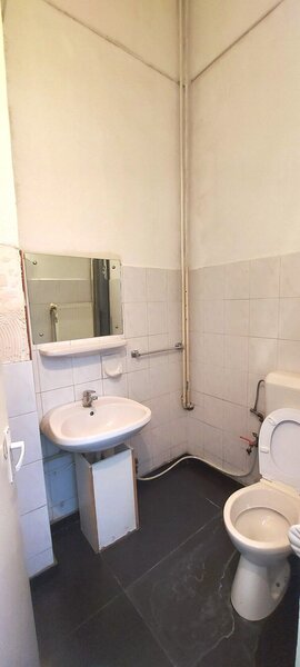 Unirii -Zepter Spatiu comercial  83 mp